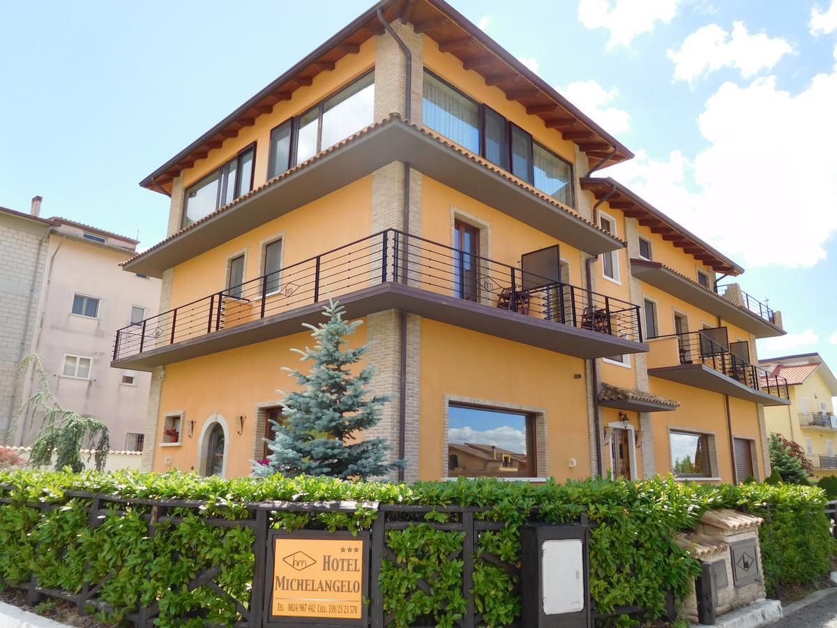 Hotel Michelangelo San Bartolomeo in Galdo Dış mekan fotoğraf